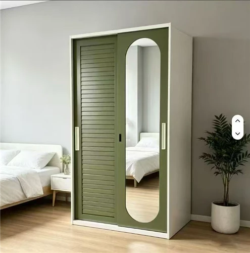 Wardrobe Seomraí Leapa Insuite Coigilte Spáis Le Scáthán Tógtha